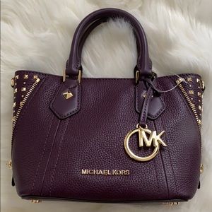 Michael Kors ARIA STUD STUD XS EW Satchel